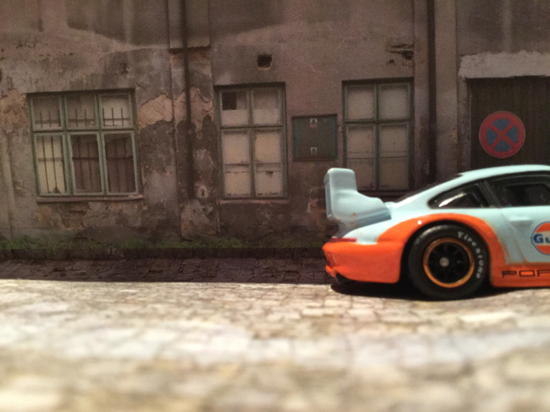 Illustration for article titled LaLD Car Week: Teutonic Tuesday Hotwheels Gulf Porsche 993 GT2